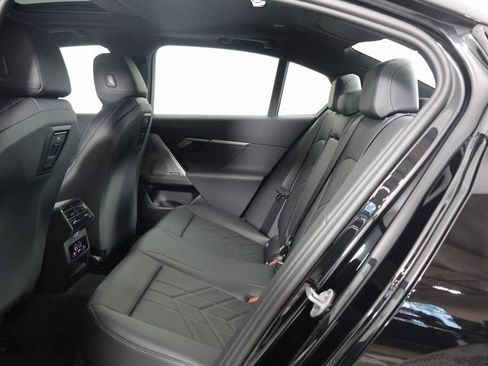 New 2027 BMW 530i RWD image 6
