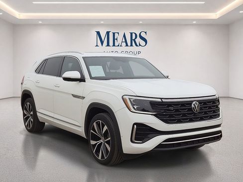 Used 2024 Volkswagen Atlas Cross Sport SEL Premium R-Line AWD/4WD image 7