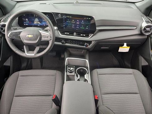 New 2026 Chevrolet Equinox LT FWD image 15