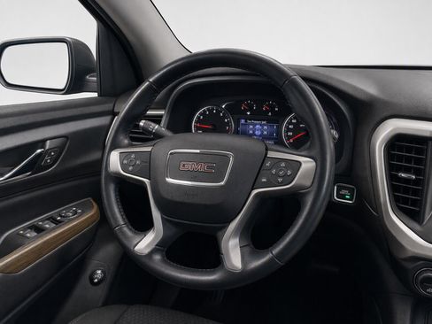 Used 2020 GMC Acadia SLE w/ Driver Convenience Package FWD image 18