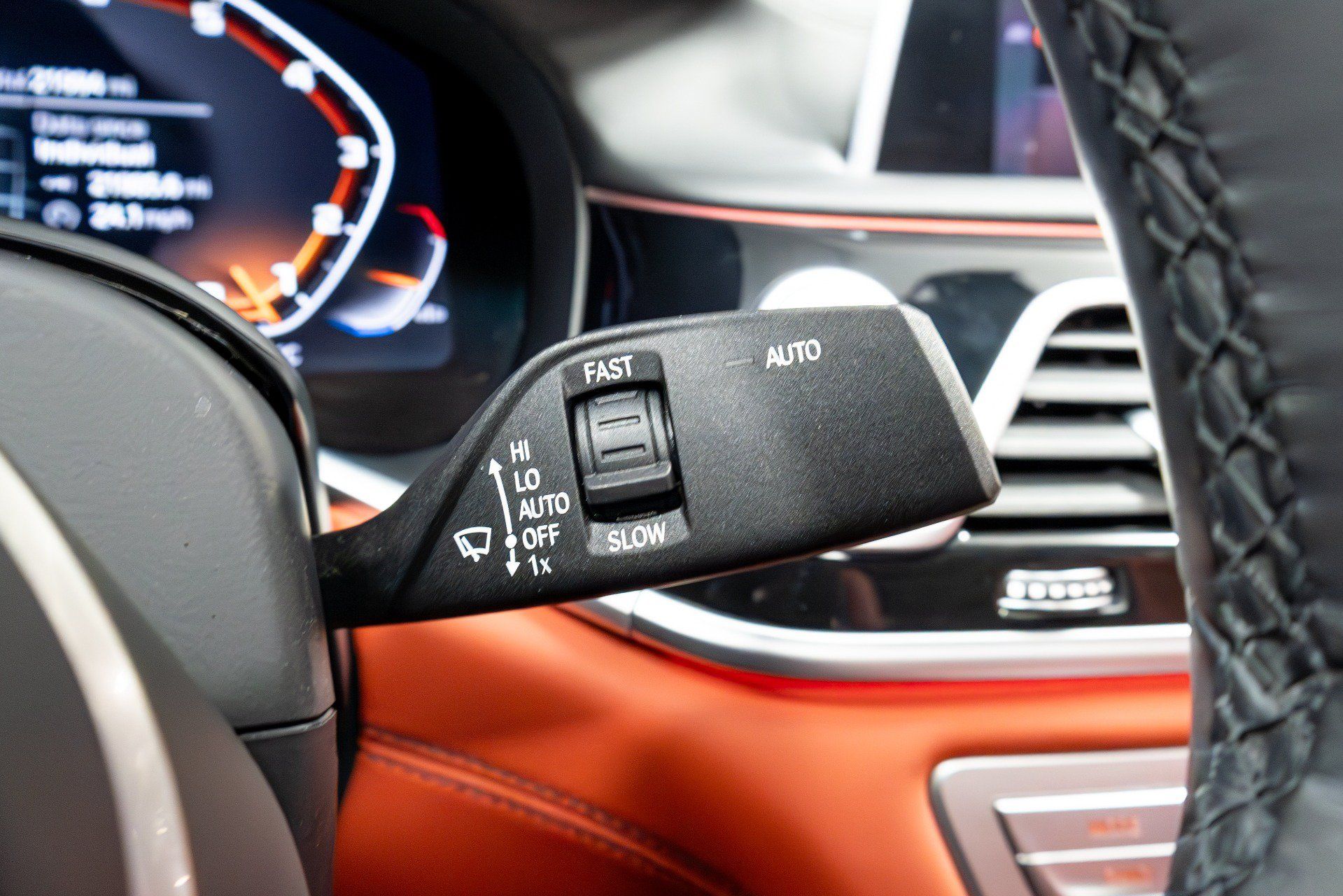 Used 2022 BMW M760i xDrive AWD/4WD image 73