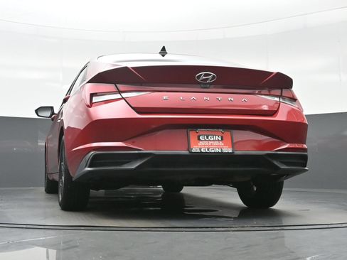Used 2023 Hyundai Elantra SEL FWD image 26