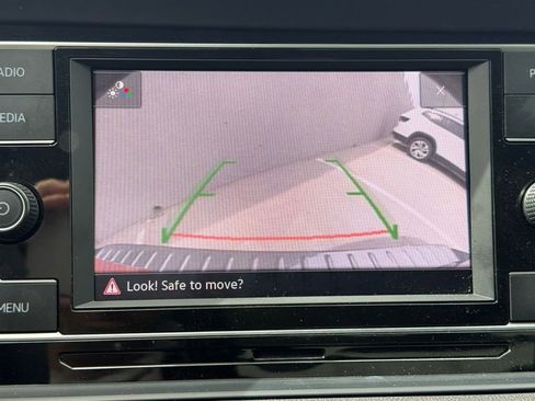 Used 2023 Volkswagen Jetta S FWD image 19