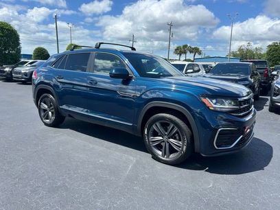 Used 2020 Volkswagen Atlas Cross Sport SE w/ Panoramic Sunroof Package