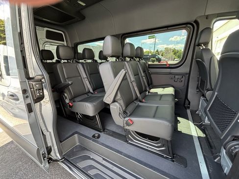 New 2025 Mercedes-Benz Sprinter 2500 image 6
