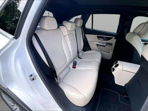 Used 2026 Mercedes-Benz GLC 300 4MATIC image 29