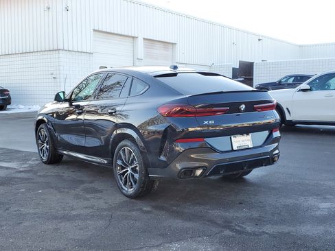 Certified 2025 BMW X6 xDrive40i w/ Executive Package image 2