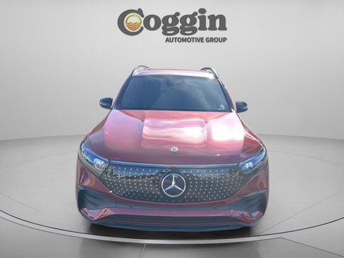 Used 2024 Mercedes-Benz EQB 300 4MATIC image 9