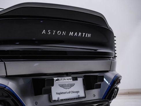 New 2025 Aston Martin Vanquish image 13