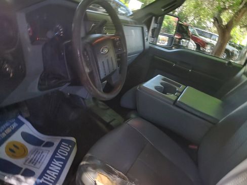 Used 2016 Ford F350 XL w/ Power Equipment Group RWD image 5