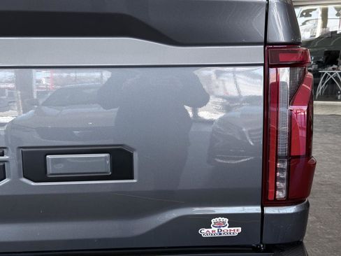 Used 2024 Ford F150 Lariat w/ FX4 Off-Road Package image 19