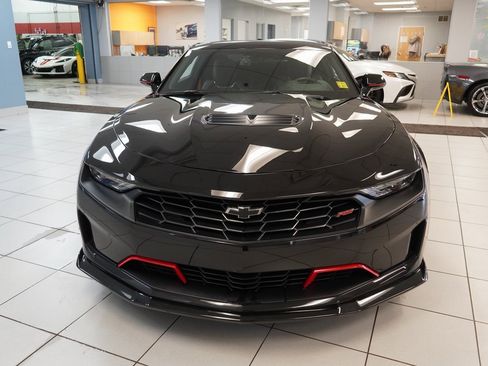 Used 2021 Chevrolet Camaro LT w/ Redline Edition image 15