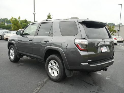 Used 2023 Toyota 4Runner SR5 Premium w/ Moonroof Package RWD image 5