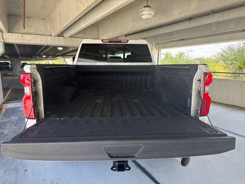 Used 2024 Chevrolet Silverado 3500 LTZ w/ LTZ Convenience Package AWD/4WD image 19