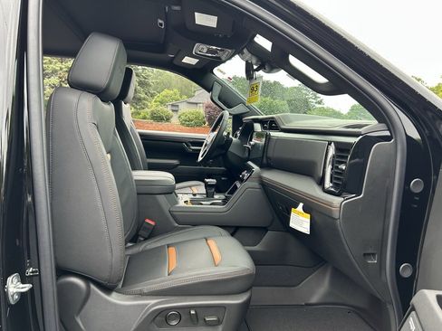 New 2025 GMC Sierra 1500 AT4 w/ AT4 Premium Package image 56