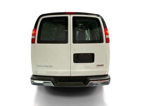 Used 2024 GMC Savana 2500 w/ Driver Convenience Package RWD image 3