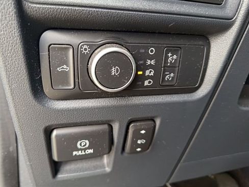 Used 2022 Ford F150 XLT w/ Equipment Group 302A High AWD/4WD image 14