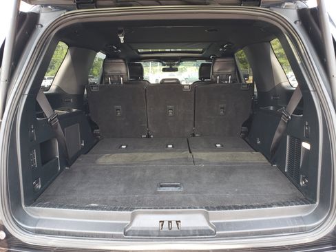 Used 2020 Ford Expedition Limited RWD image 11