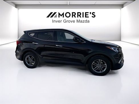 Used 2017 Hyundai Santa Fe Sport image 4