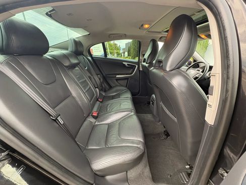 Used 2012 Volvo S60 T5 FWD image 17