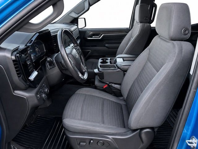 Used 2022 Chevrolet Silverado 1500 RST AWD/4WD image 12