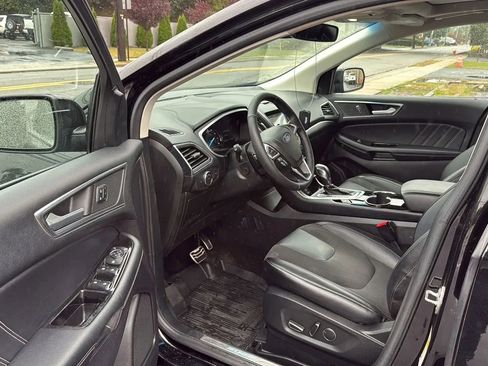 Used 2018 Ford Edge Sport w/ Ford Safe & Smart Package image 23