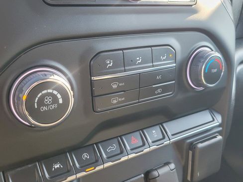 Certified 2022 Chevrolet Silverado 1500 Custom w/ Rally Edition image 14