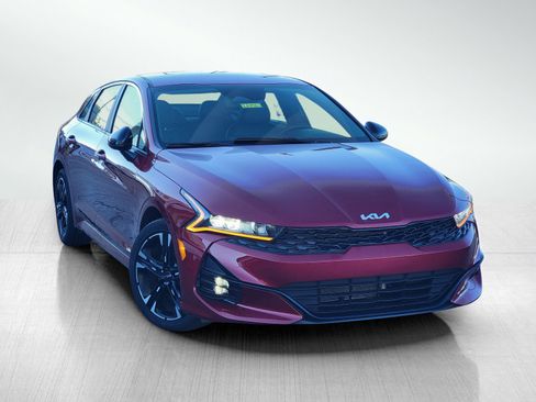 Used 2022 Kia K5 GT-Line image 3