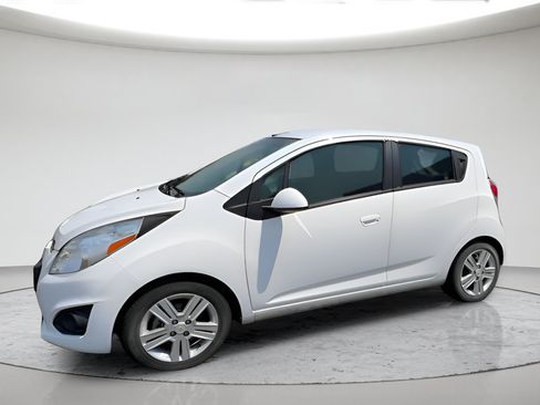 Used 2015 Chevrolet Spark LT FWD image 9
