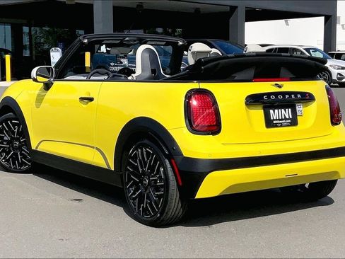 New 2026 MINI Cooper S image 3