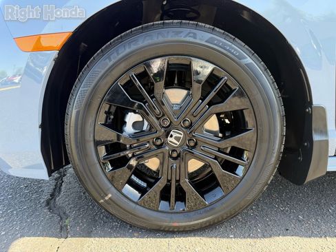 Used 2026 Honda Odyssey Sport-L image 11