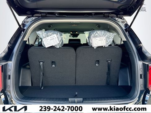 New 2026 Kia Sorento S image 12