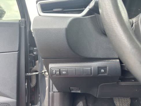Used 2023 Toyota Corolla LE image 10