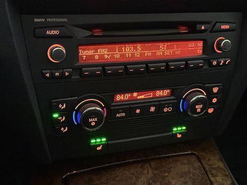 Used 2007 BMW 328i Coupe image 30