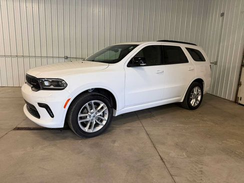 Certified 2023 Dodge Durango GT AWD/4WD image 2