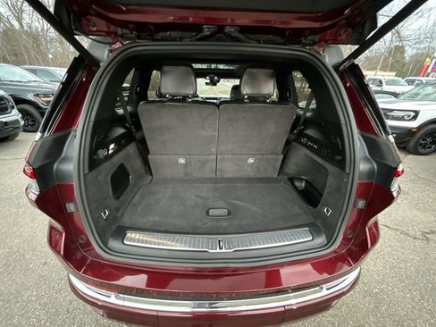 Used 2021 Jeep Grand Cherokee L Overland w/ Luxury Tech Group IV image 25