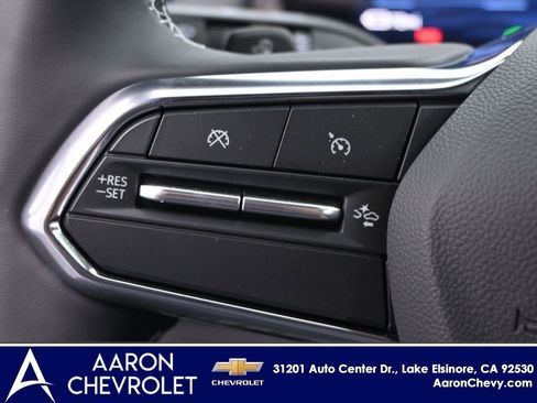 New 2026 Chevrolet Equinox EV LT image 14