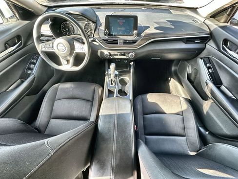Used 2023 Nissan Altima 2.5 SV image 20
