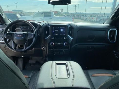 Used 2022 GMC Sierra 2500 AT4 w/ Gooseneck/5TH Wheel Package AWD/4WD image 14