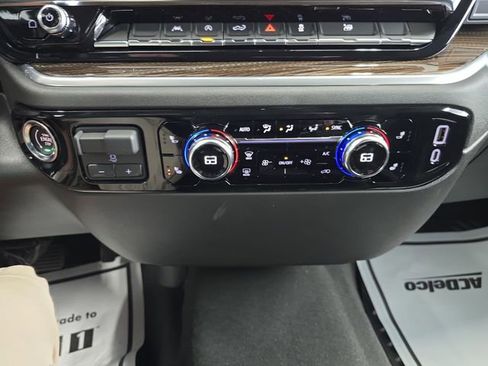 New 2026 GMC Sierra 1500 Elevation image 20