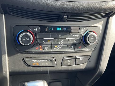 Used 2019 Ford Escape SEL FWD image 19