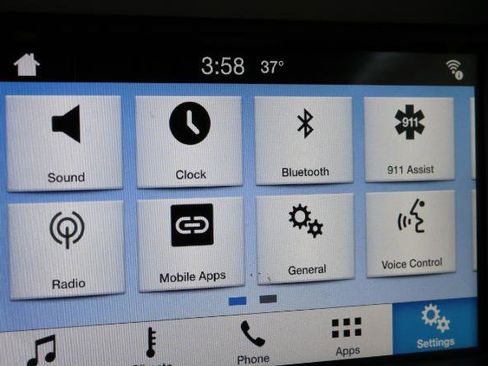 Used 2016 Ford Mustang Premium image 20