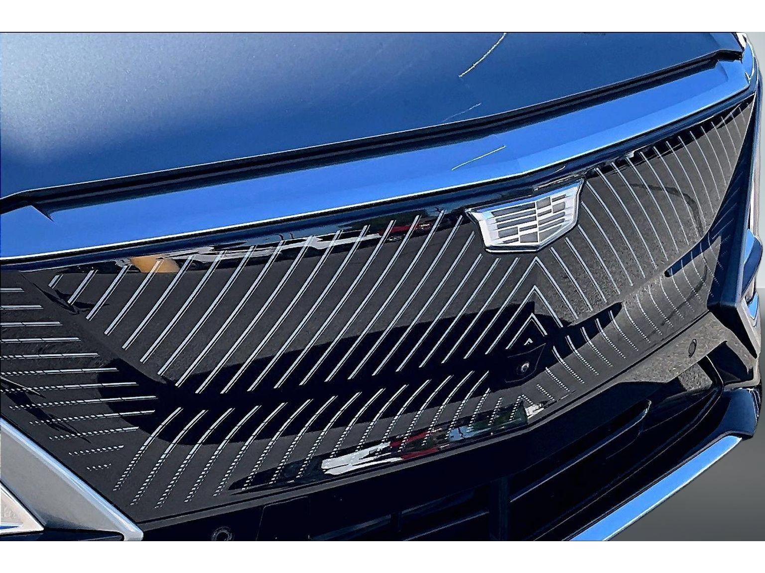 Used 2024 Cadillac Lyriq Tech w/ Driver Assist Package AWD/4WD image 33