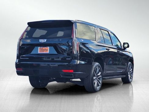 Used 2023 Cadillac Escalade ESV Sport image 5