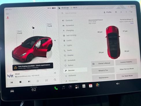 Used 2025 Tesla Model Y Performance AWD/4WD image 30