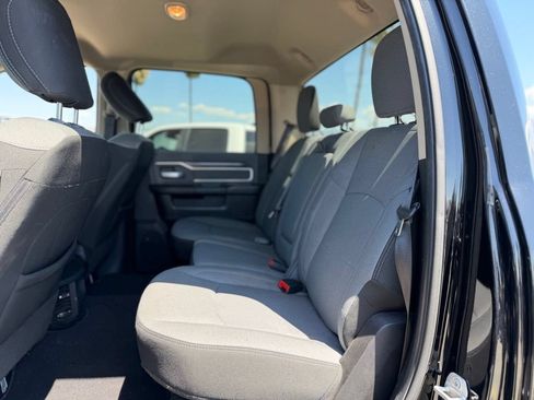Used 2019 RAM 2500 Big Horn RWD image 4