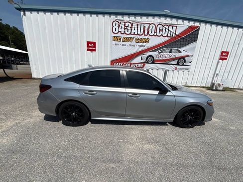 Used 2025 Honda Civic Sport image 9