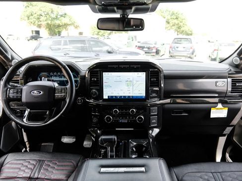 Used 2022 Ford F150 Lariat w/ Equipment Group 502A High AWD/4WD image 15