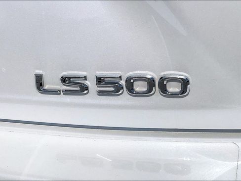Used 2020 Lexus LS 500 w/ Interior Upgrade Package RWD image 8