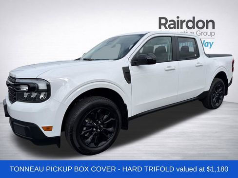 Used 2024 Ford Maverick Lariat w/ Black Appearance Package FWD image 3